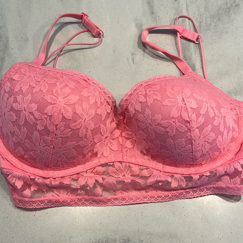Victoria’s Secret Pink! Lace bralette push up